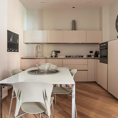 Rizzoli-suites * Bologna