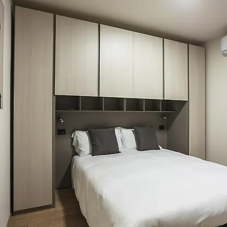 Rizzoli-suites *