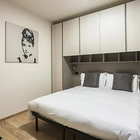 Rizzoli-suites Апартаменты *